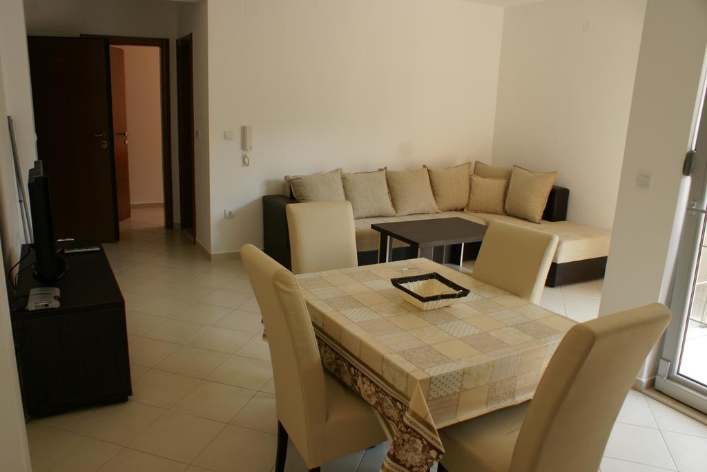 Apartments Dominus Petrovac Extérieur photo